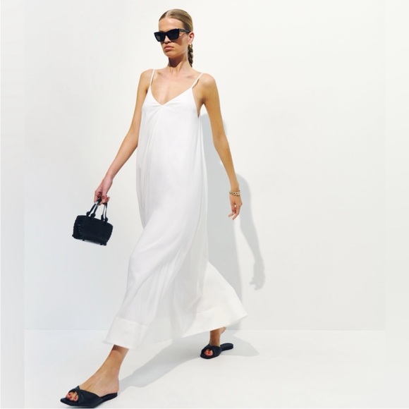 Reformation Dresses & Skirts - NWT! Reformation Abene Maxi Dress in White